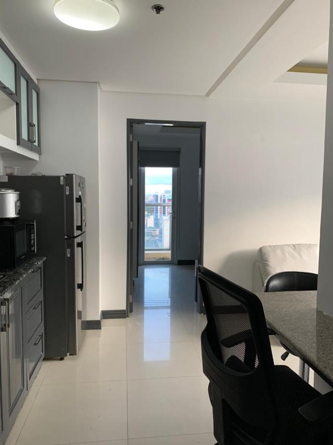 1 Bedroom With Balcony, Fully Furnished Overlooking Manila Bay At Birch Tower, Malate, Manila Dış mekan fotoğraf